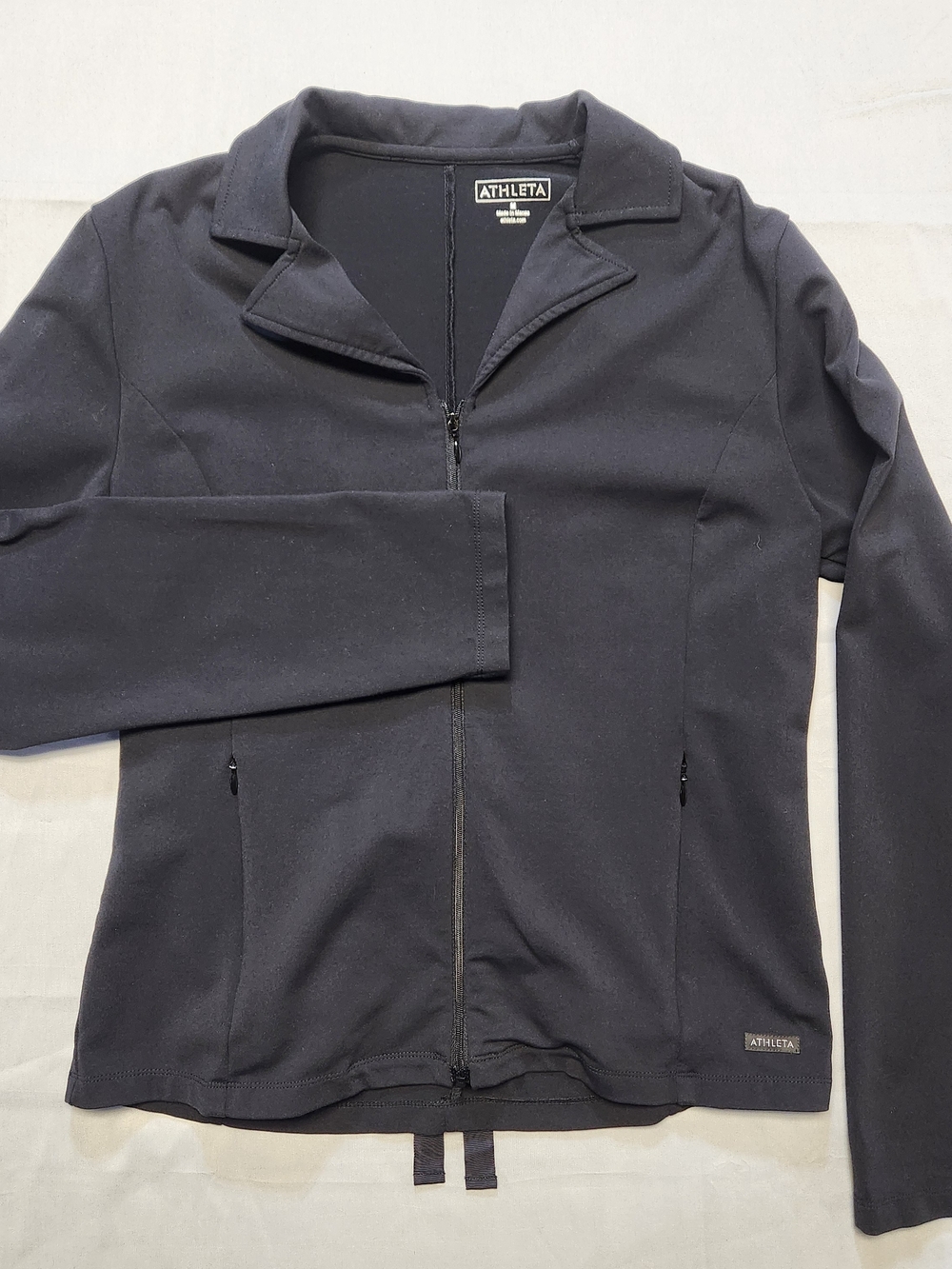 Athleta Womens Black Full Zip Training Jacket Mock Neck Back Tie Size Medium